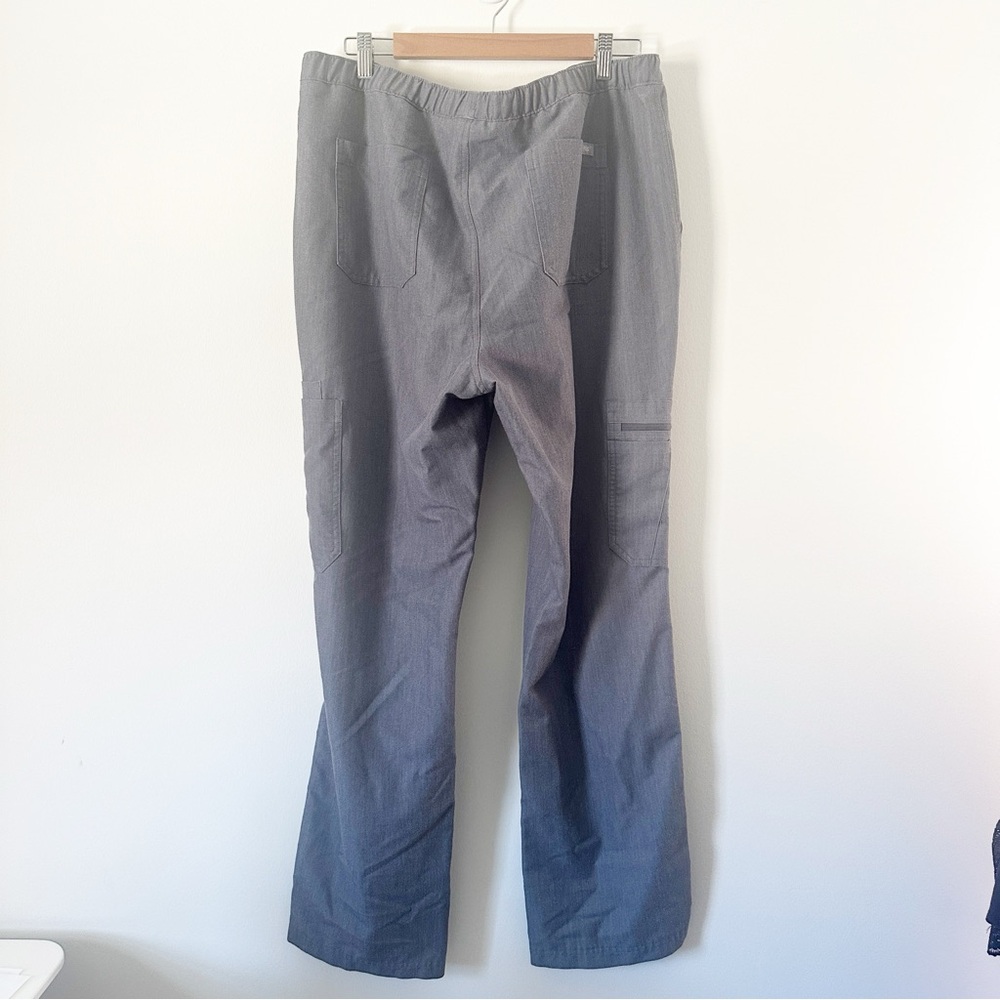 FIGS Men's Cairo Cargo Scrub Pants Graphite XL - Picture 10 of 10